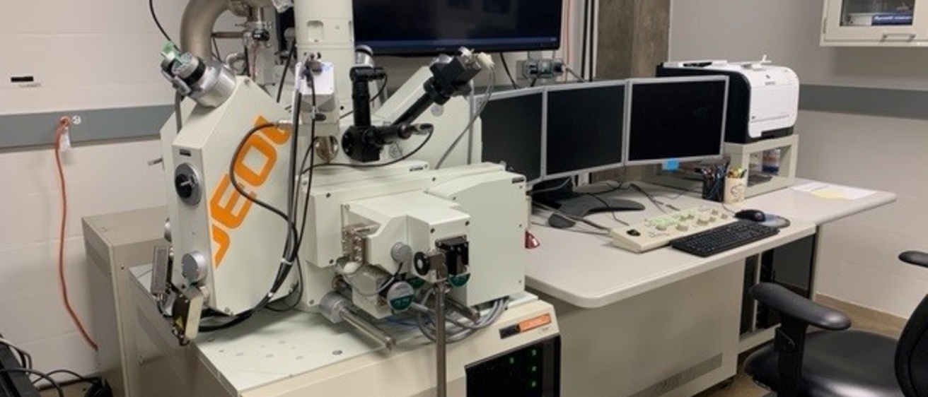 Electron Microprobe MATFab Facility The University of Iowa